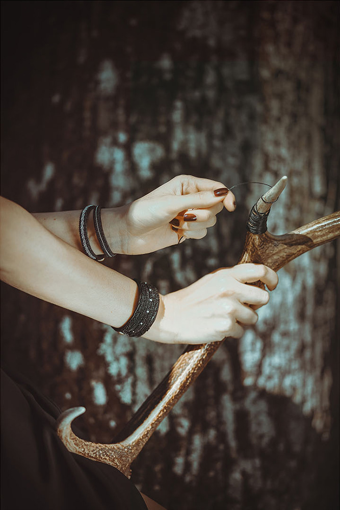 Moondust jewelry inspired by Sami Lappish traditions, crafting with reindeer antlers
