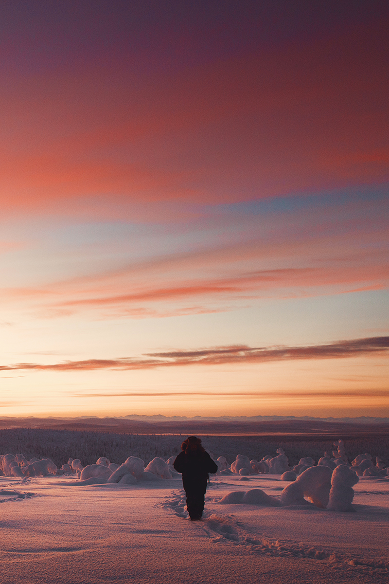Lapland sunset sky silhouette Raphaelle Monvoisin