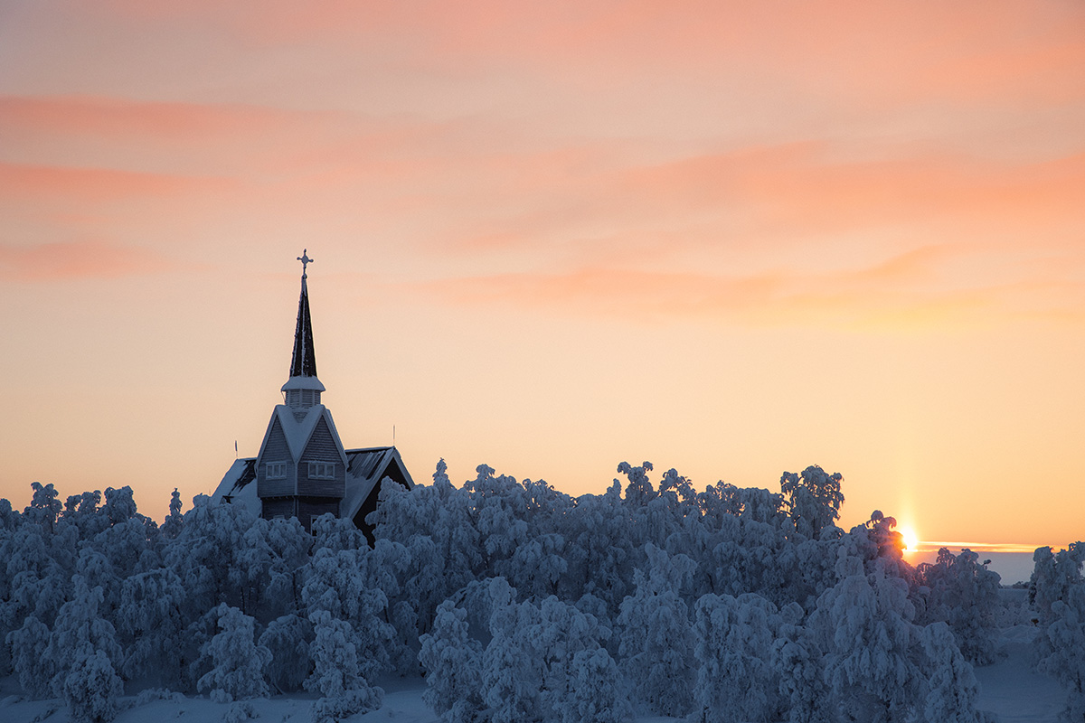 Karesuando church solar pilar Lapland Raphaelle Monvoisin