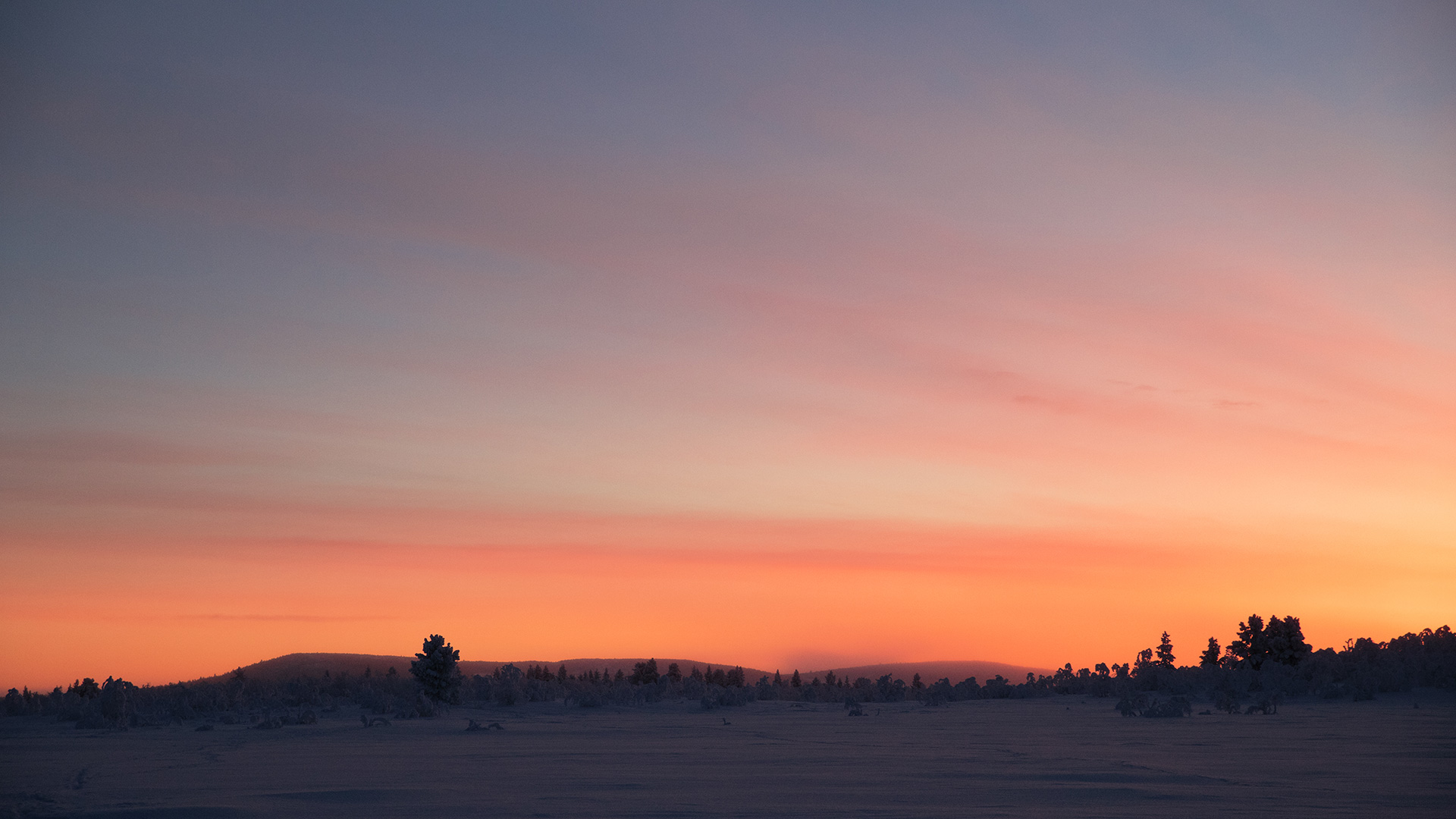 Sky sunset Lapland Raphaelle Monvoisin